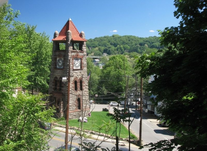 Roslyn, NY